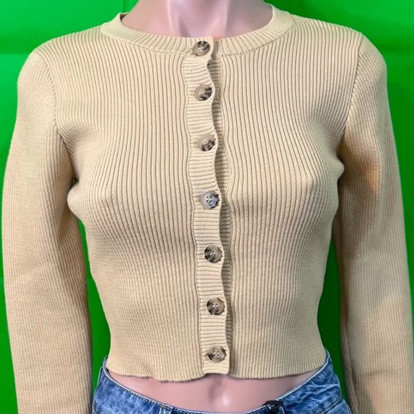 Forever 21 Crop Top Sweater - Picture 1 of 5
